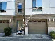 Chic Urban Living in Portland's Vibrant N Williams...