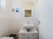 Chic Weißensee Townhouse with Private Garden and Work...