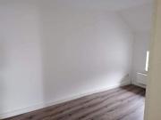 Chice 3 Raum Wohnung Dachgeschosswohnung mit Einbauküche... Chice 3 Raum Wohnung Dachgeschosswohnung mit Einbauküche...