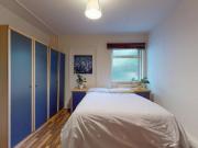 Chichele Road Flat share to rent £883 pcm £204 pw