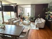 Chico Hermoso Apartamento con balcón