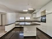 Chicureo Centro, Condominio con seguridad