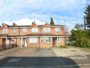 Chiltern Court, Widmore Road, Uxbridge UB8, 4 bed...