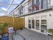 Chiswick High Road, W4 1SY, London