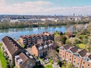 Chiswick Staithe, Chiswick, 4 Bedroom Town
