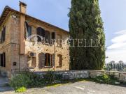 Chiusi, villino di circa 120mq recentemente...