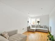Chrislea Close, Hounslow, 2 Bedroom Flat