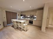 Christchurch Road, Colliers Wood SW19, 2 bed flat to...