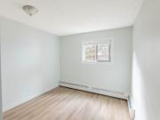 Christopher County 3 Bedroom Apartment for Rent at 1102...