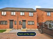 Christopher Pickering Lane, Hull, HU7. 3 bed semi...