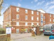 Church Crescent, London N10, 1 bed flat to rent, £1,450...