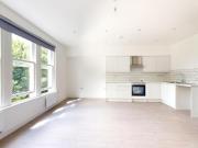 Church Street, Enfield, Greater. 2 bed flat to rent...