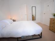 Churchill Road, Bristol BS4, 6 bed terraced house to...