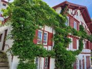 Ciboure Centre historique: Un appartement 7 pièces et un... Ciboure Centre historique: Un appartement 7 pièces et un...