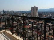 Cidade Maia com 3 dormitórios para alugar, 86 m² por R$...