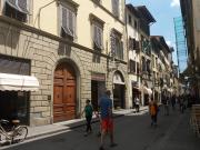 CIOMPI: Stanza singola in Appartamento con 2 singole...