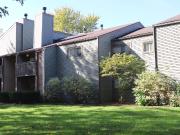 Circle West 1 Bedroom Apartment for Rent at 3335 Jonis...