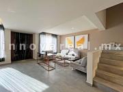 Cirrus en Aqua 1 en Lago Esmeralda Cirrus en Aqua 1 en Lago Esmeralda