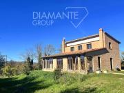 Citta' Della Pieve Pg, dintorni: Villa indipendente...
