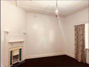 City Convenience Meets Family Comfort – Only 4km to...