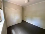 City Fringe Living with a Massive Entertainer’s Balcony