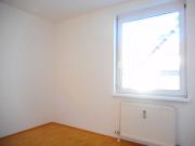 CITY PARK sonnige, sanierte 2ZI mit Allgemeingarten