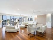 CITY PENTHOUSE ONE & ONLY 417 SQM SKY HOME