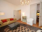 City Residence: Schöne 2 Zimmer Altbauwohnung in...