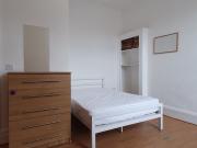 City Road, Roath, Cardiff CF24, 6 bed flat to rent...