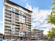 City Terrace Apartment with Breath Taking Views!