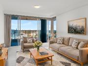 City view apartment in the heart of Southport CBD Seller...