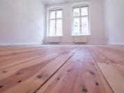 Citynahe, großzügige Stuckaltbauwohnung