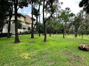 CIUDAD SATELITE EN PRIVADA CASA CON JARDÍN EN VENTA