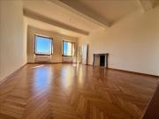 CIVILE ABITAZIONE VIA DEL PARIONE PIAZZA SANTA MARIA...