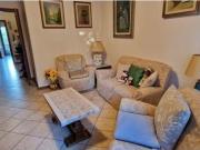 CIVILE ABITAZIONE VIA SICILIA PERETOLA 5 vani 110mq