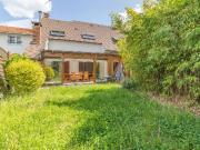 Clamart – Maison familiale de 235 m² avec jardin,...