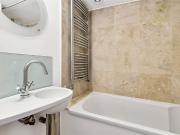 Clapham Common North Side, London, SW4