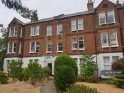 Clapham Old Town, London, SW4 3 bed flat to rent £3,495...