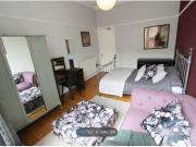 Clarence Drive, Glasgow G12, 3 bed flat to rent, £1,950...