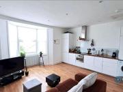 Clarence Square, Brighton, 1 Bedroom Flat