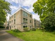Clarendon Court, Kew Gardens Road. 2 bed flat to rent...
