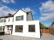 Clarendon Road, Borehamwood, 2 Bedroom Apartment