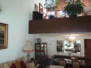 CLÁSICA, A 2 AGUAS TECHO DOBLE ALTURA Y CON SEGURIDAD:...