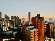 CLASICO Y AMPLIO APTO EN VENTA EN ALTO PRADO. 250 metros