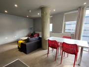 Classic 4 Bed A Has an Apartment