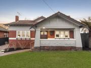 Classic Elegance in a Coveted Kew Location