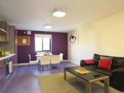 Deluxe Studio, Kentish House