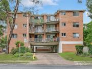 Classic Full Brick Opposite Woolies