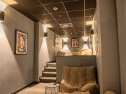 Classic Studio B Has an Apartment
