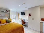 Classic Studio Q Has an Apartment